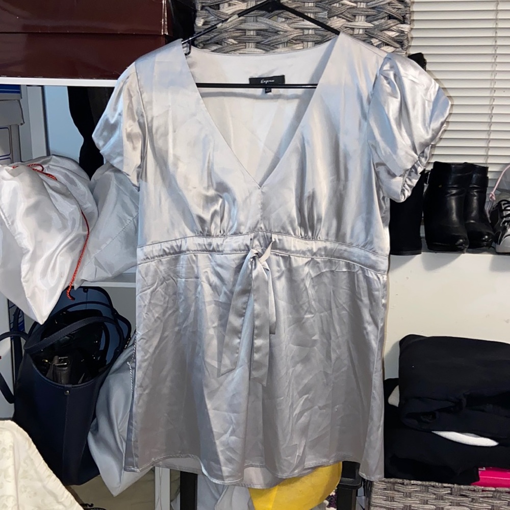 Express blouse - Picture 1 of 4